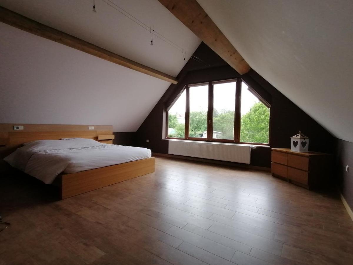 L'Atelier D'Arthur - Gite Chaleureux Avec Jacuzzi. Tenneville Zewnętrze zdjęcie