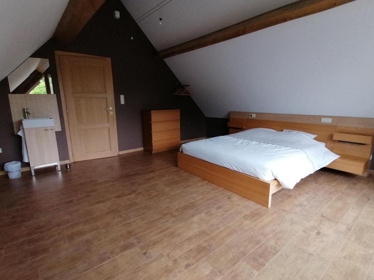 L'Atelier D'Arthur - Gite Chaleureux Avec Jacuzzi. Tenneville Zewnętrze zdjęcie